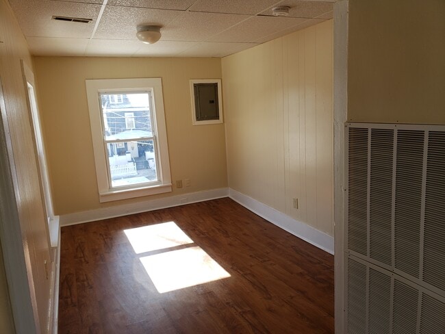 Foto del edificio - 121 S 6th St