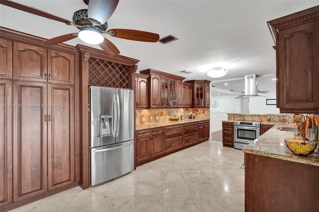 Foto del edificio - 7360 SW 120th St