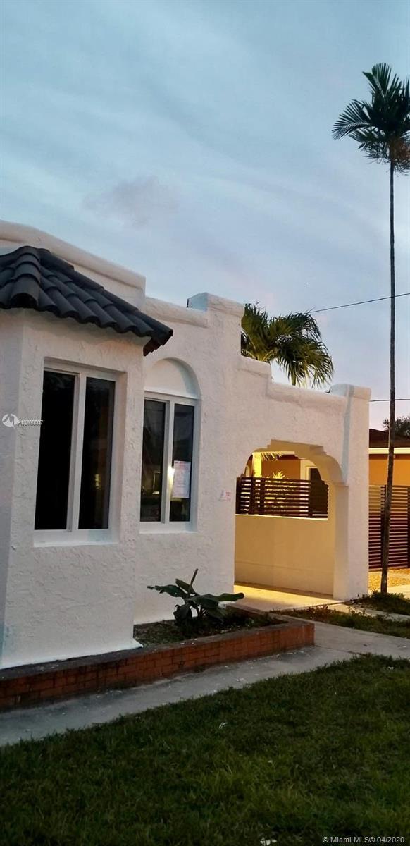 Foto del edificio - 3048 SW 16th Terrace