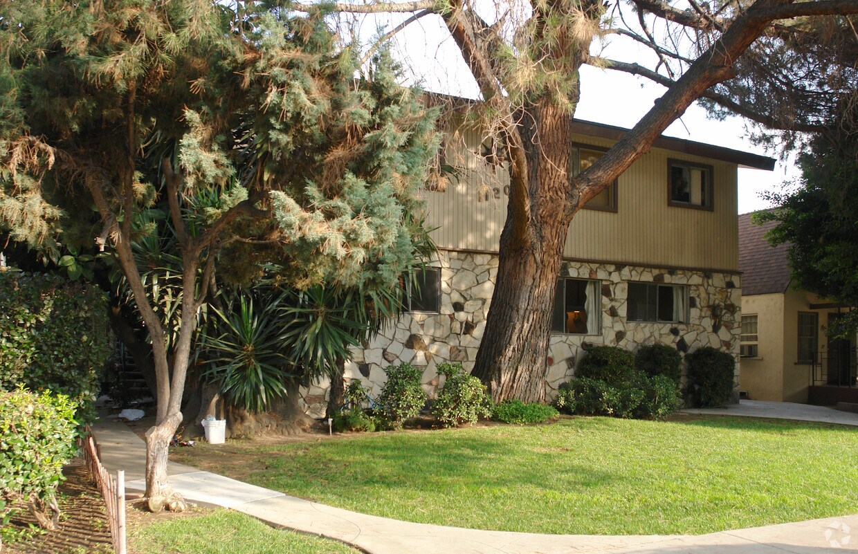 Building Photo - 1120 San Rafael Ave