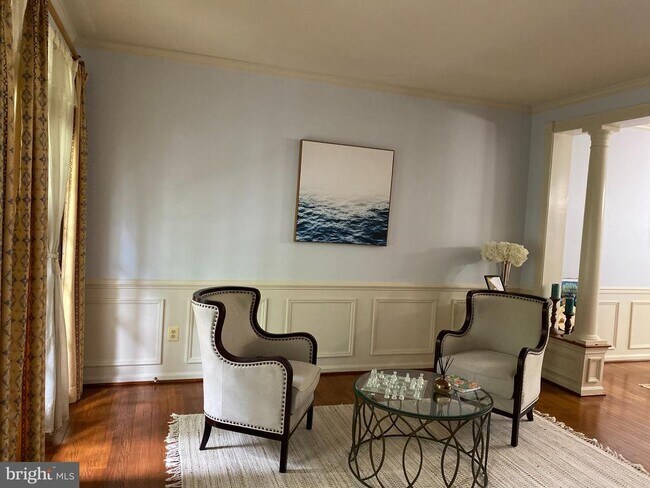 Foto del edificio - 13909 Willow Tree Dr