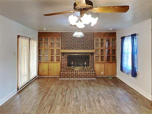 Building Photo - 2109 Barbell Ln