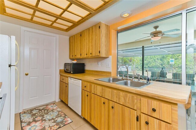 4468 Costello St photo'