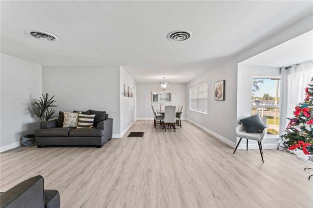 Foto del edificio - 37402 Meridian Ave