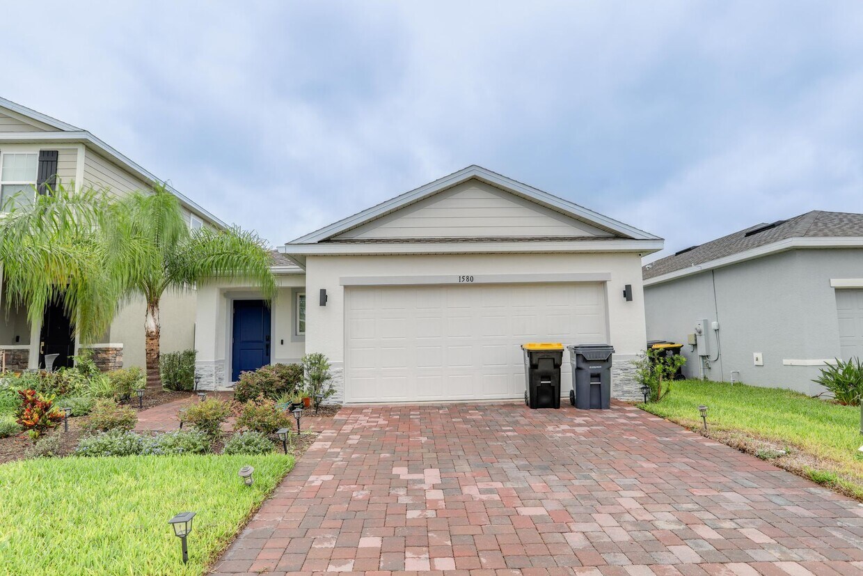 Foto principal - 1580 Eucalyptus Wy