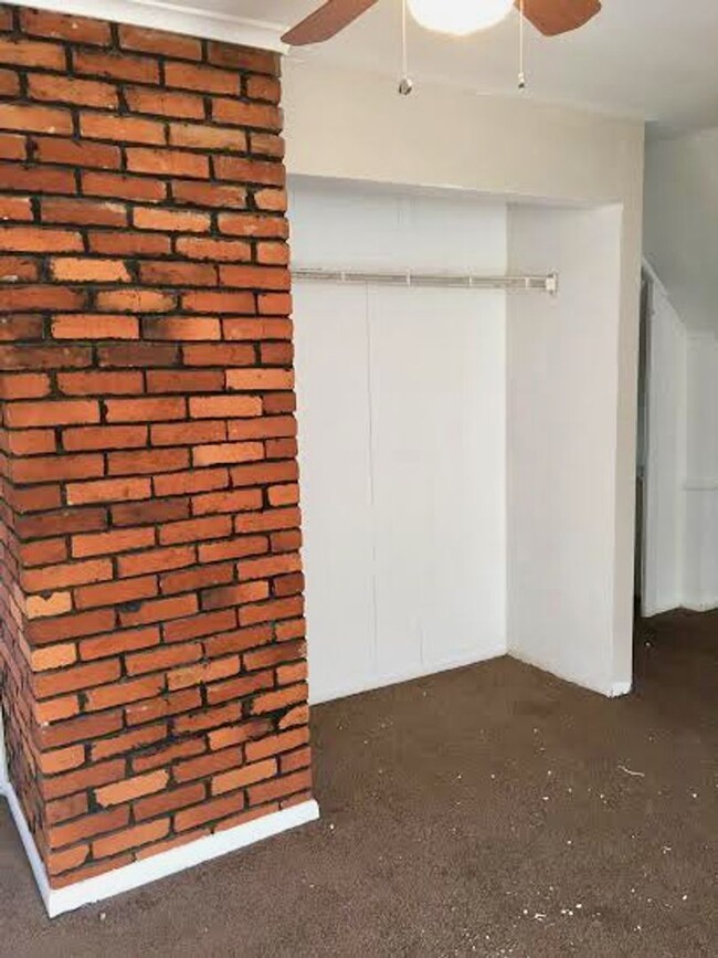 Foto del edificio - 5429 Potter St