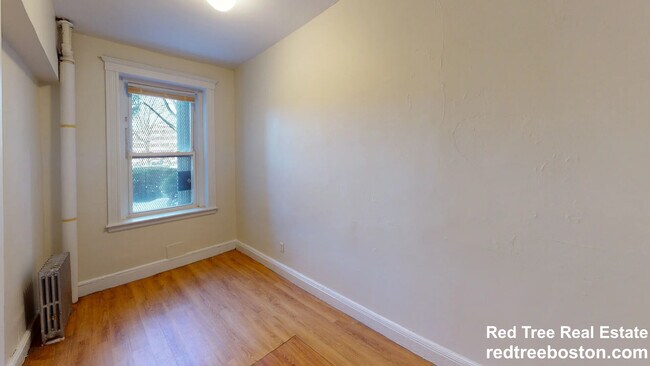 Building Photo - 1810 Commonwealth Ave