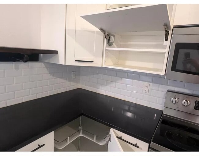 Building Photo - 1515 Golden Poppy Ct