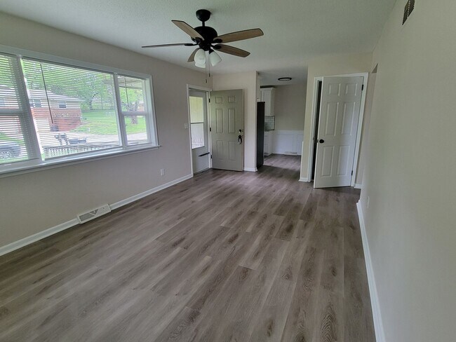 Foto del edificio - 2741 N 76th St