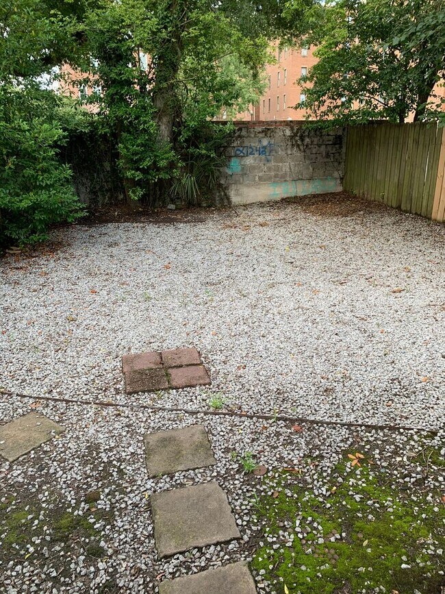 Foto del edificio - 122 St Philip St