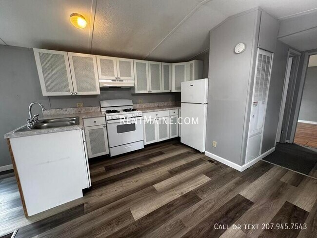 Foto del edificio - 2 Cloverleaf St