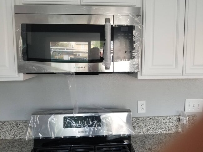 Stainless Steel Appliances - 8755 Indiana Ave