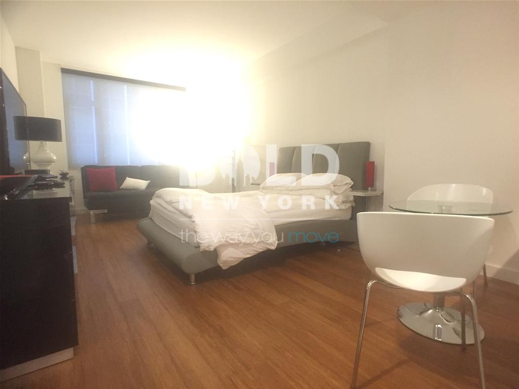 Foto principal - 200 E 39th St
