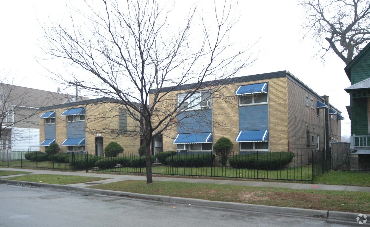 Foto principal - 6618 S Wabash Ave