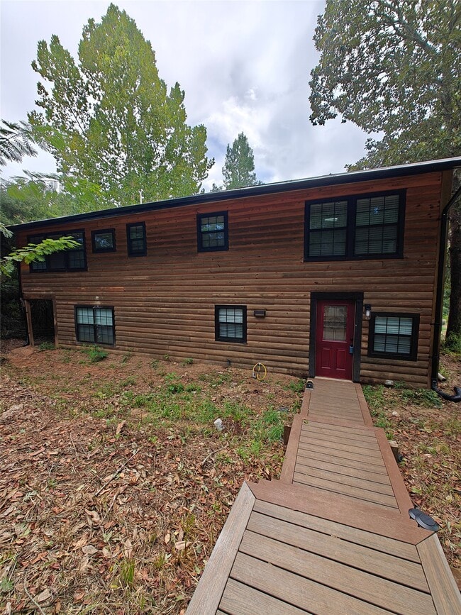 Building Photo - 274 Lincoln Dr