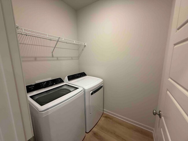 Foto del edificio - 603 Stillwater Cv