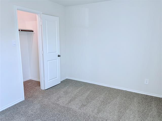 Building Photo - 3410 Tomahawk