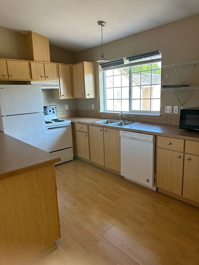 Building Photo - 5313