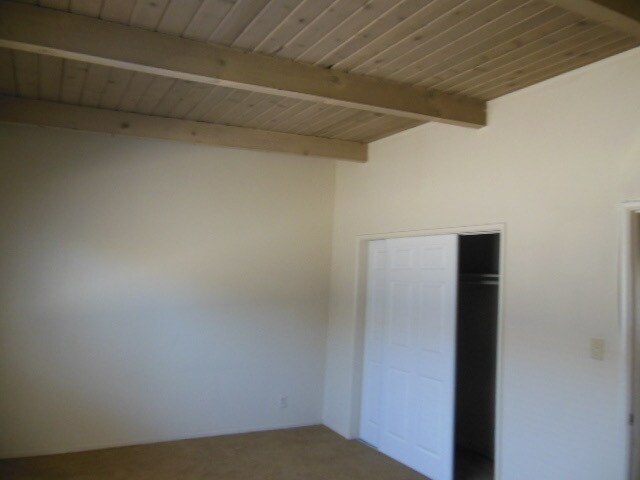 Building Photo - 3326 S Canfield Ave