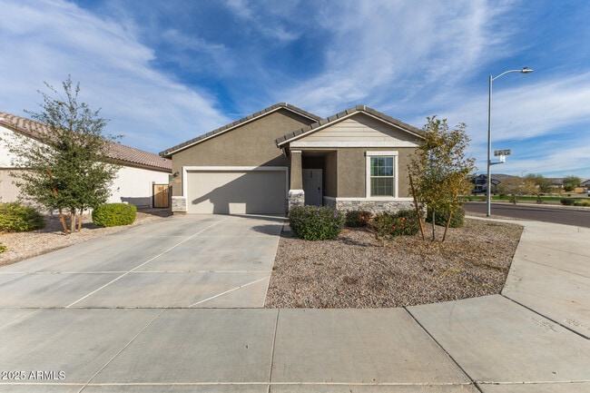 Foto del edificio - 8133 S 64th Ln