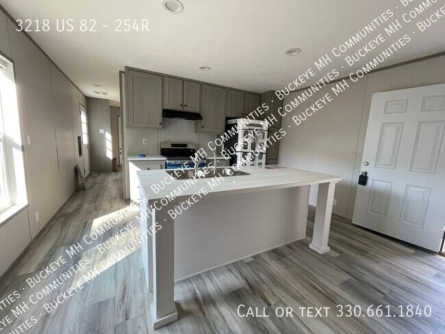 Building Photo - 3218 US 82-254R