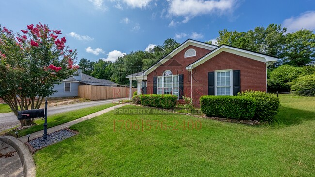 Building Photo - 5702 Stoneridge Dr