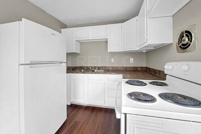 Foto del edificio - 8801 Malvern Hill Rd