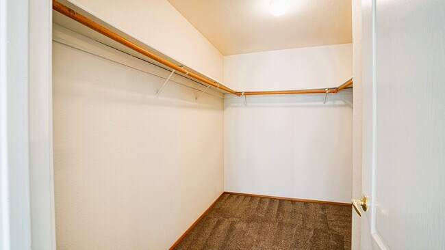 Foto del edificio - 7202 Ruby Ct