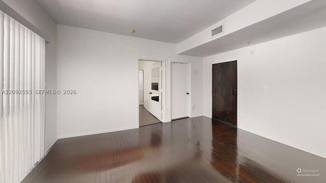Building Photo - 1542 Drexel Ave