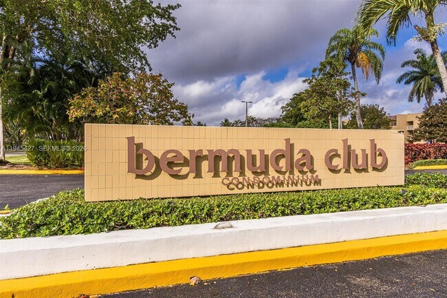 Foto del edificio - 6350 NW 62nd St