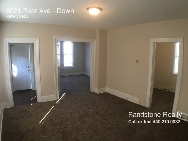 Building Photo - 6021 Pear Ave