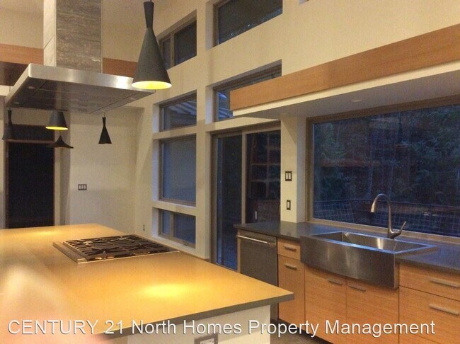 Foto del edificio - 4 br, 3 bath House - 4214 Carol Ann Court
