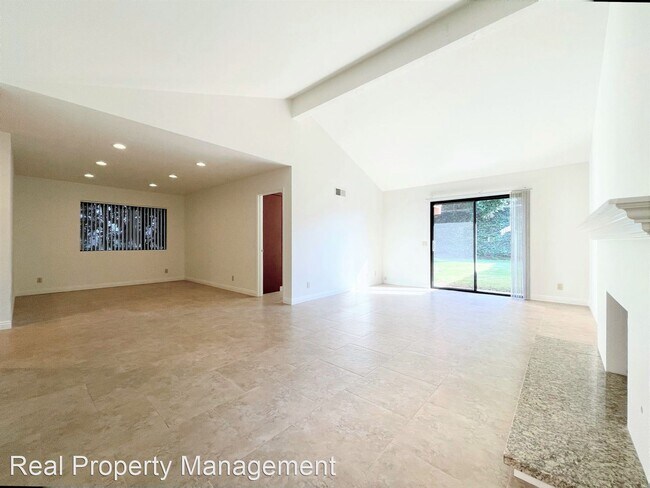 Foto del edificio - 3 br, 2.5 bath House - 2639 Luciernaga Street
