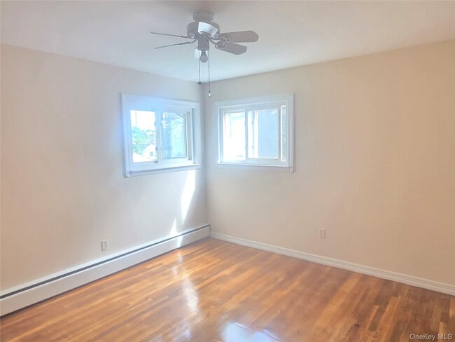 Building Photo - 581 Meacham Ave