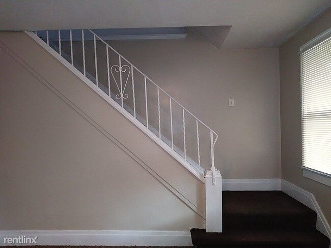 Foto del edificio - 2 br, 1 bath House - 95 Lewis Street