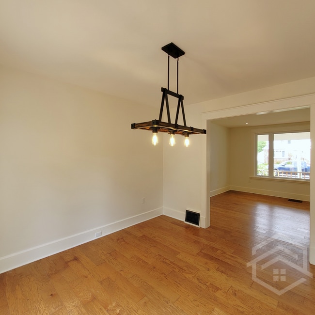 Building Photo - Short-Term 3-Bedroom Home in Woodstock!!