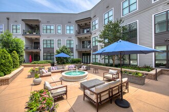 Vickers Roswell photo'