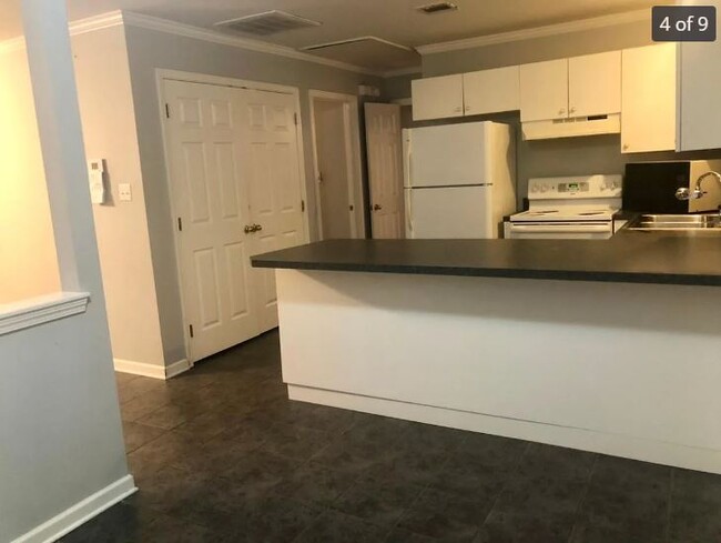 Foto del edificio - 122 Olive Branch Dr