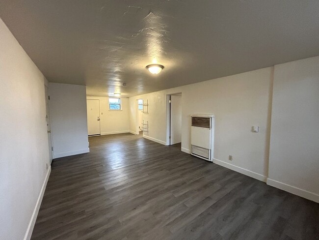 Building Photo - Unbeatable Value in Old Town Fort Collins - $200 Off First Month!