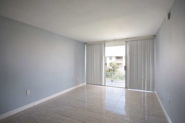 Foto del edificio - One Bedroom Apartment in Santa Clara