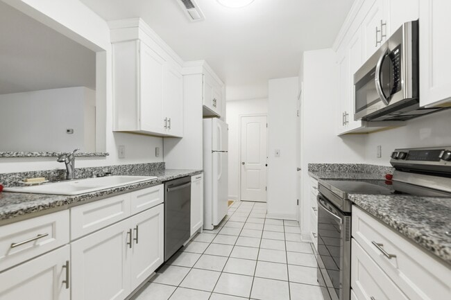 Photo - 1174 Village Creek Ln (Mount Pleasant, SC) Townhome