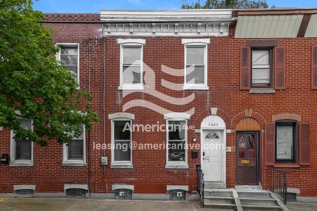 Building Photo - 5025 Jackson St