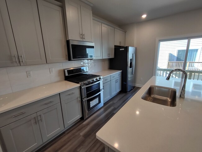 Foto del edificio - Move In Ready Townhome located in City Park!