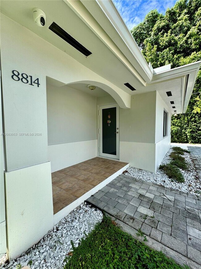 Building Photo - 8814 SW 126th Terrace