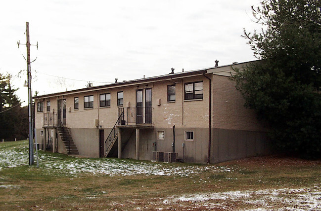 Alternate building view - Ballwin Village