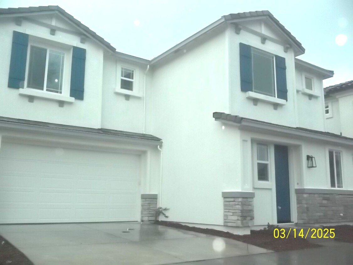 Primary Photo - Brand new home in Natomas