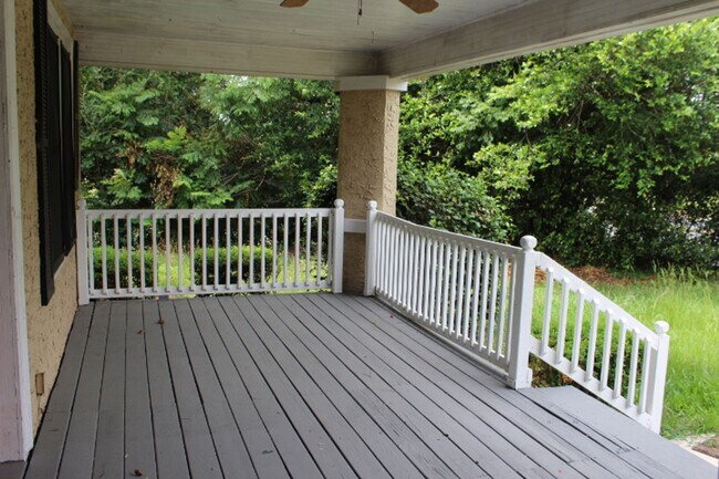 Foto del edificio - Spacious 3 bedroom