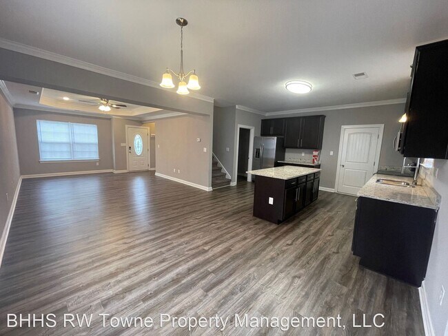 Foto del edificio - 4 br, 2.5 bath House - 213 Truxton Avenue