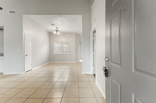 Foto del edificio - 10746 Staghill Dr