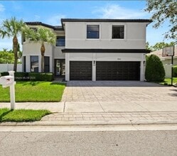 Building Photo - 1064 SW 159th Ln